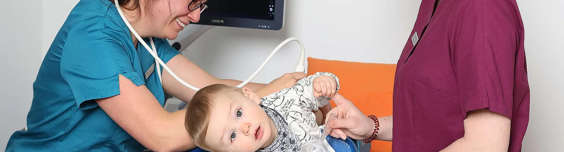 Hüftultraschall — Information der kinder- und jugendärzte am werk in Rheinfelden