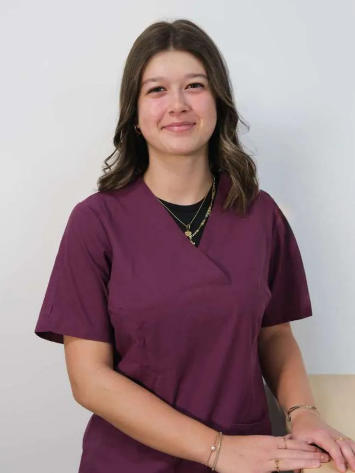 Elenia Di Stefano, Auszubildende bei den kinder- und jugendärzten am werk in Rheinfelden
